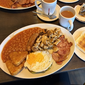 Post: HR Café